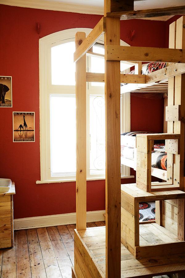 Urban Hive Backpackers Hostel Cape Town Bagian luar foto