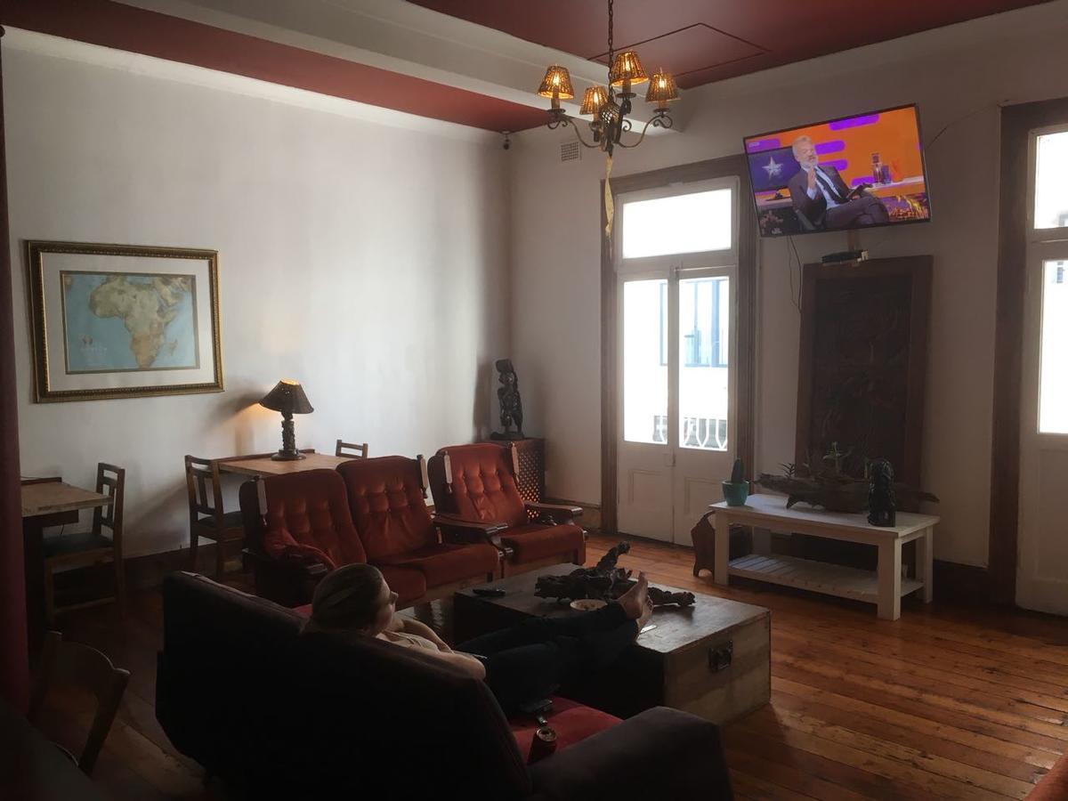 Urban Hive Backpackers Hostel Cape Town Bagian luar foto