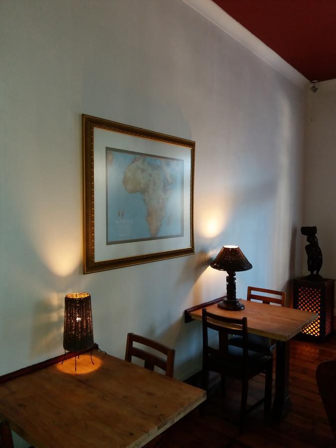 Urban Hive Backpackers Hostel Cape Town Bagian luar foto